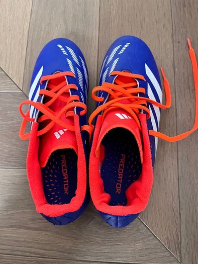 trainers Adidas Predator UK 5.5