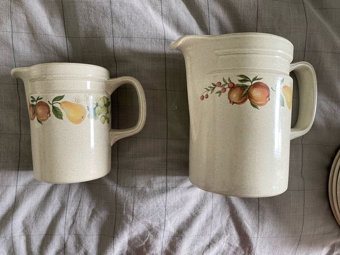 Wedgewood 'Quince' Dinner Service Set