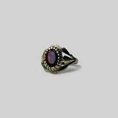 Vintage 9ct Gold Red Garnet Ring