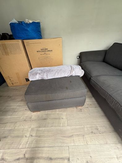 50 euro & Free Comfortable Couch