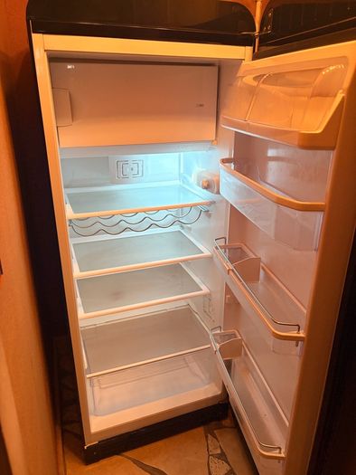 smeg fridge freezer