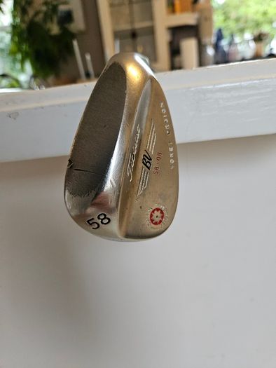 Titleist 58 degree vokey wedge