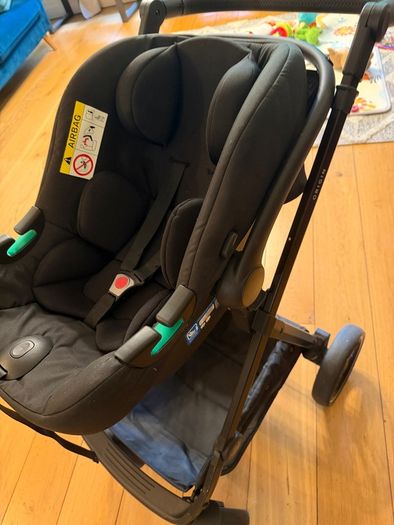 Babylo 2-in-1 Travel System with Car Seat Black
