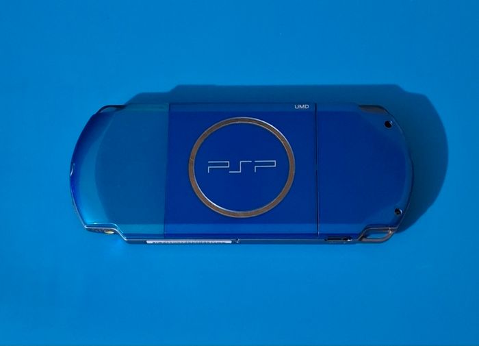 PSP Rare Vibrant Blue 3000 Series (Modded)