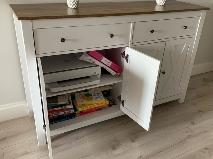 Side board