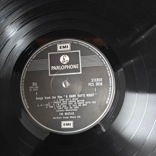 The Beatles, Hard Days Night LP, 1976 UK repress