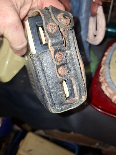 Antique valve radio's PRICE IS FOR 1 ONLY