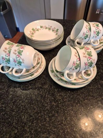 Royal Doulton Tea Set Tiverton