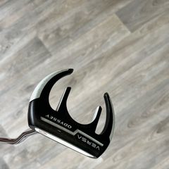 Odyssey Versa Sabertooth Putter