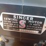 Singer sewing machine Image 7