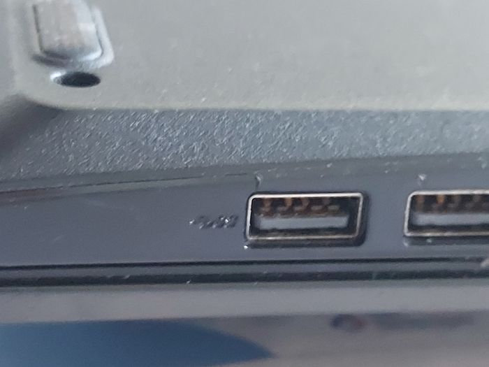 DELL Inspiron 15, Model 5100, Intel Core i3=7020U CPU, 2.3GHz, 4GB Ram, 1 Terrabyte HDD, Windows 10 64bit, Microsoft Edge, Chrome and VLC