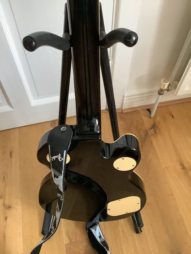 Lefthanded Hagstrom  Swede  Les Paul. +as New Case.