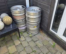 Empty 30lt kegs