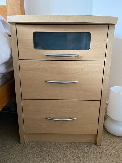 2 Bedside Lockers For Sale