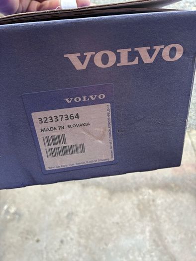 221 Volvo xc60 left fog lamp