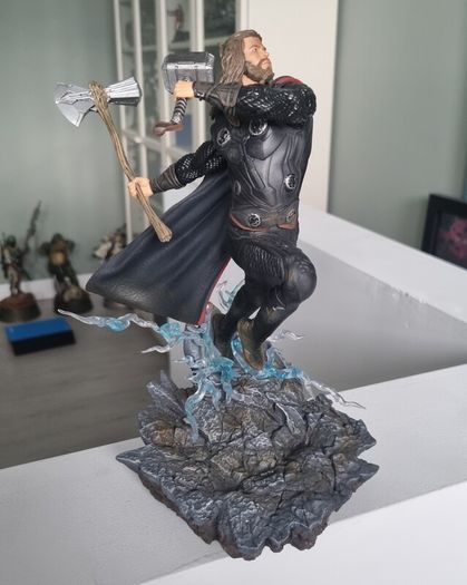 Iron Studios Avengers Endgame Thor 1/10 scale polystone statue