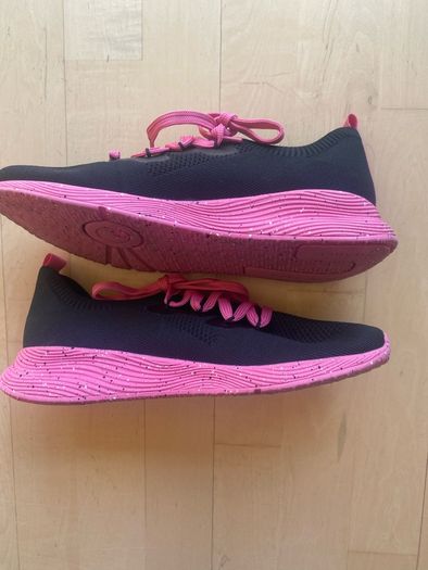 M&S Good Move Trainers. Black with Hot Pink Soles and Laces