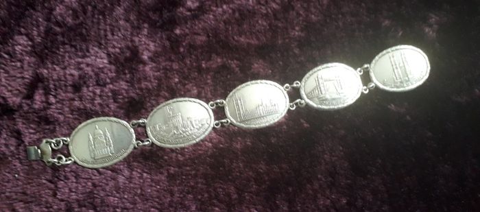 Vintage - 'London' -  Silver Bracelet