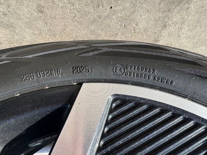 4 x Continental EcoContact 6Q 195/55 R18 93H