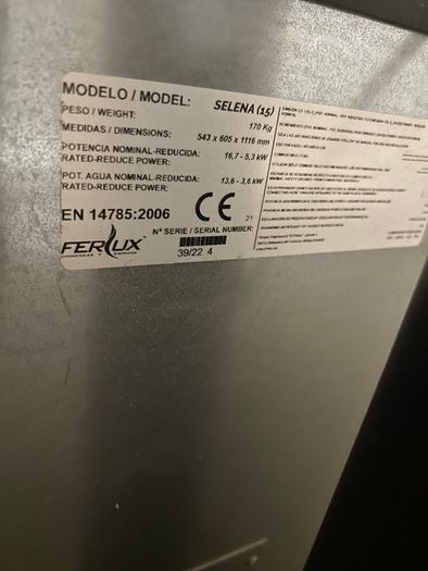 Wood pellet stove
