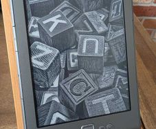 Holiday Ready with 1000 books! - Amazon Kindle 4th Gen (Graphite) eBook reader - Disconnect with a Fully loaded Kindle!!! #2205