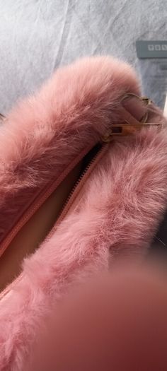 Faux fur pink shoulder clutch bag BNWT