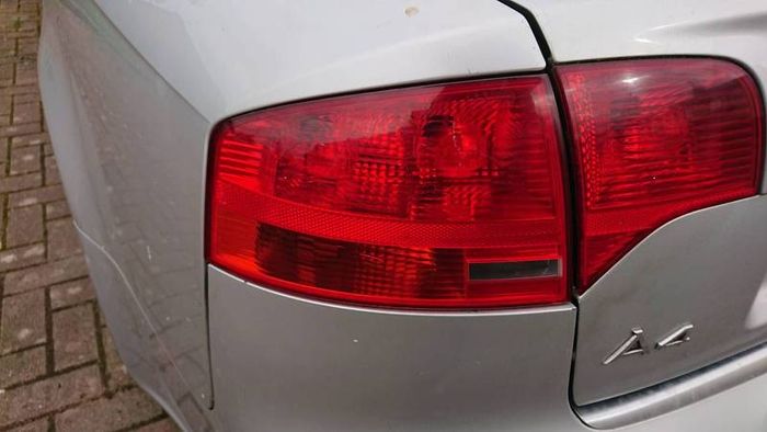 Audi a4 b7 taillights saloon rear light lamps fog lights s-line parts 2.0tdi BLB BRE BRD engines three spoke mfsw suspension parts