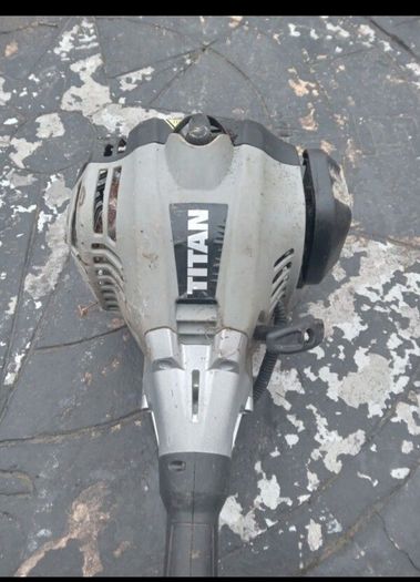 Titan TTK587GDO strimmers