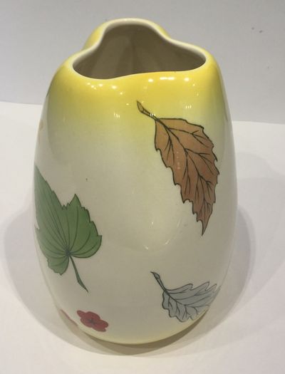Royal Winton Grimwades "Naples" shape Vase