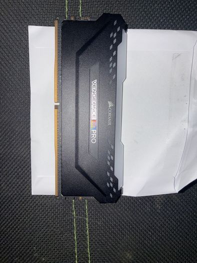 8gb Of 3600mhz DDR4 Vengeance Pro Rgb Ram