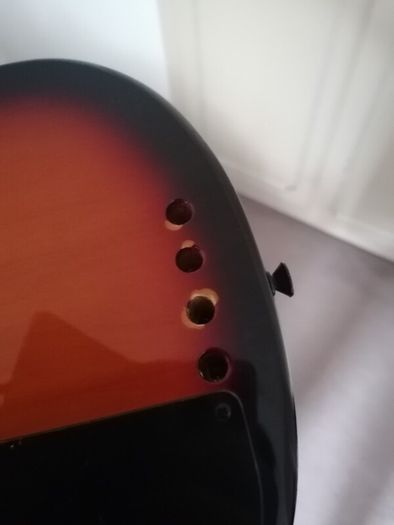 Harley Benton Solid Ukebass Sunburst