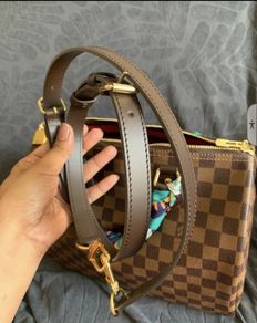 Louis Vuitton speedy bag