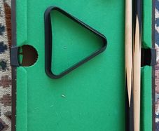 Mini Snooker Table