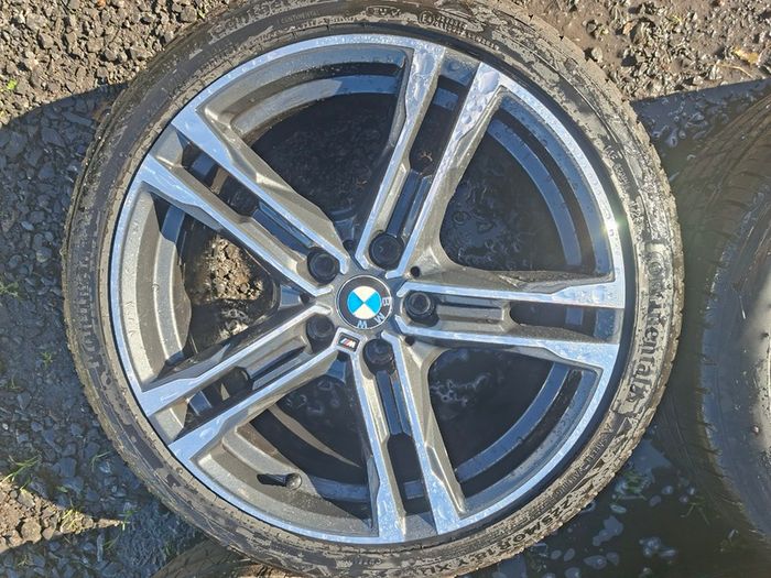 18" Genuine Bmw 1or 2 Series M Sport Alloys with tyres