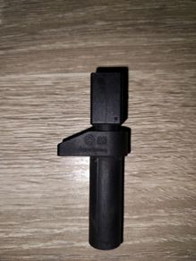 Crankshaft Position Sensor Mercedes M271
