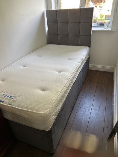single bed