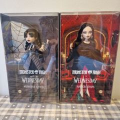 Monster high Wednesday and Morticia