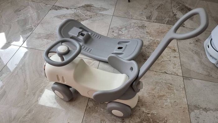 baby ride on car