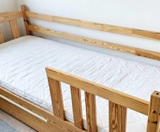 pine kids bed