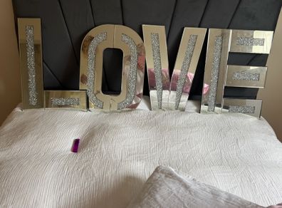 Love sign