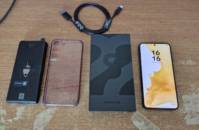 Samsung S22 256Gb Unlocked