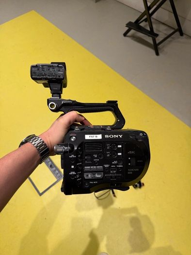 Sony FS7