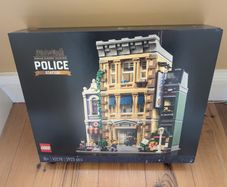 Lego Police Station Modular 10278 - BNIB