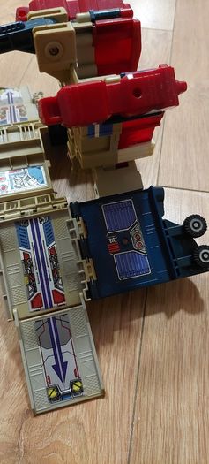 Transformer / toy