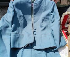 Women's suit