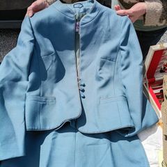 Women's suit