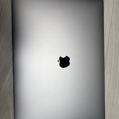 MacBook