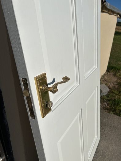 pine door