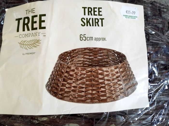 Christmas Tree Skirt 65cm Adjustable in x4 Sections