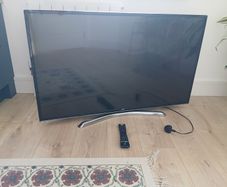 49" Smart TV